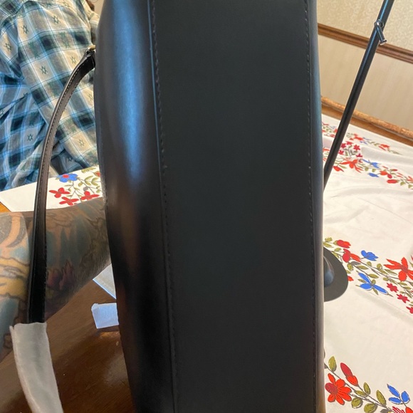 Michael Kors, black handbag new tags - Picture 5 of 14